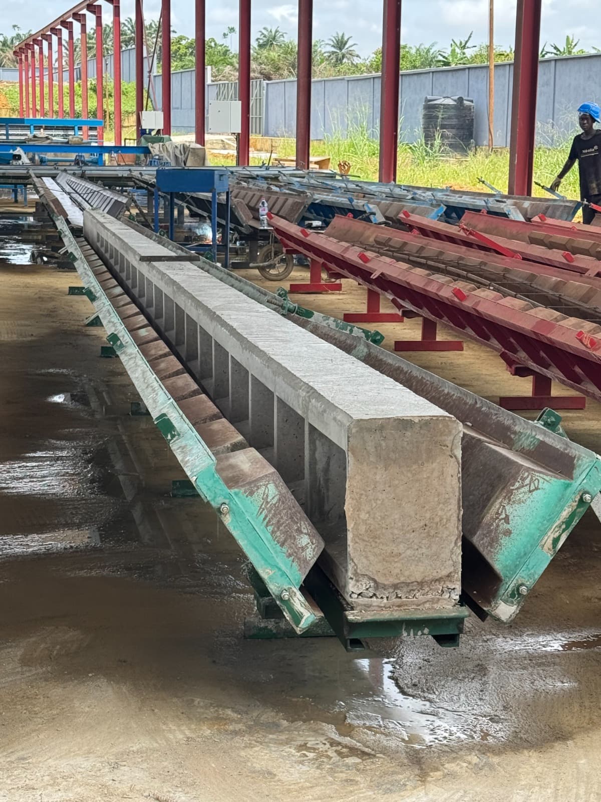 Poteau prismatique en production